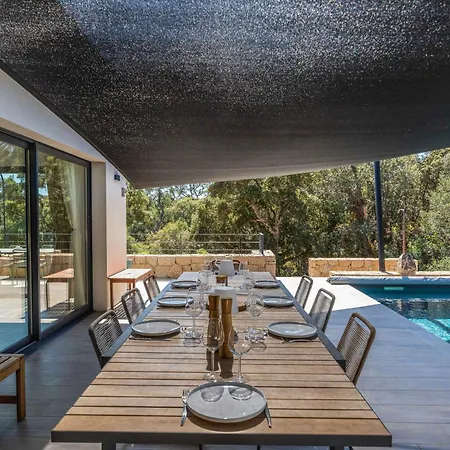 Casa Pietranera Βίλα