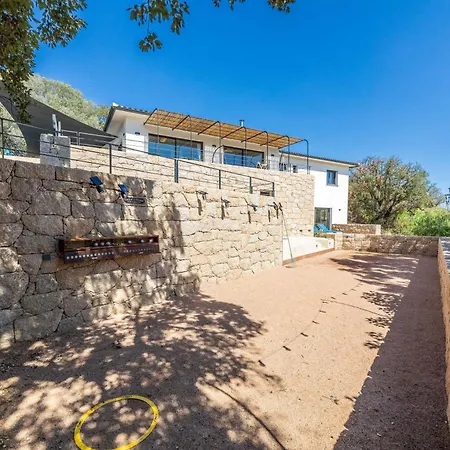 Casa Pietranera Порто-Веккьо